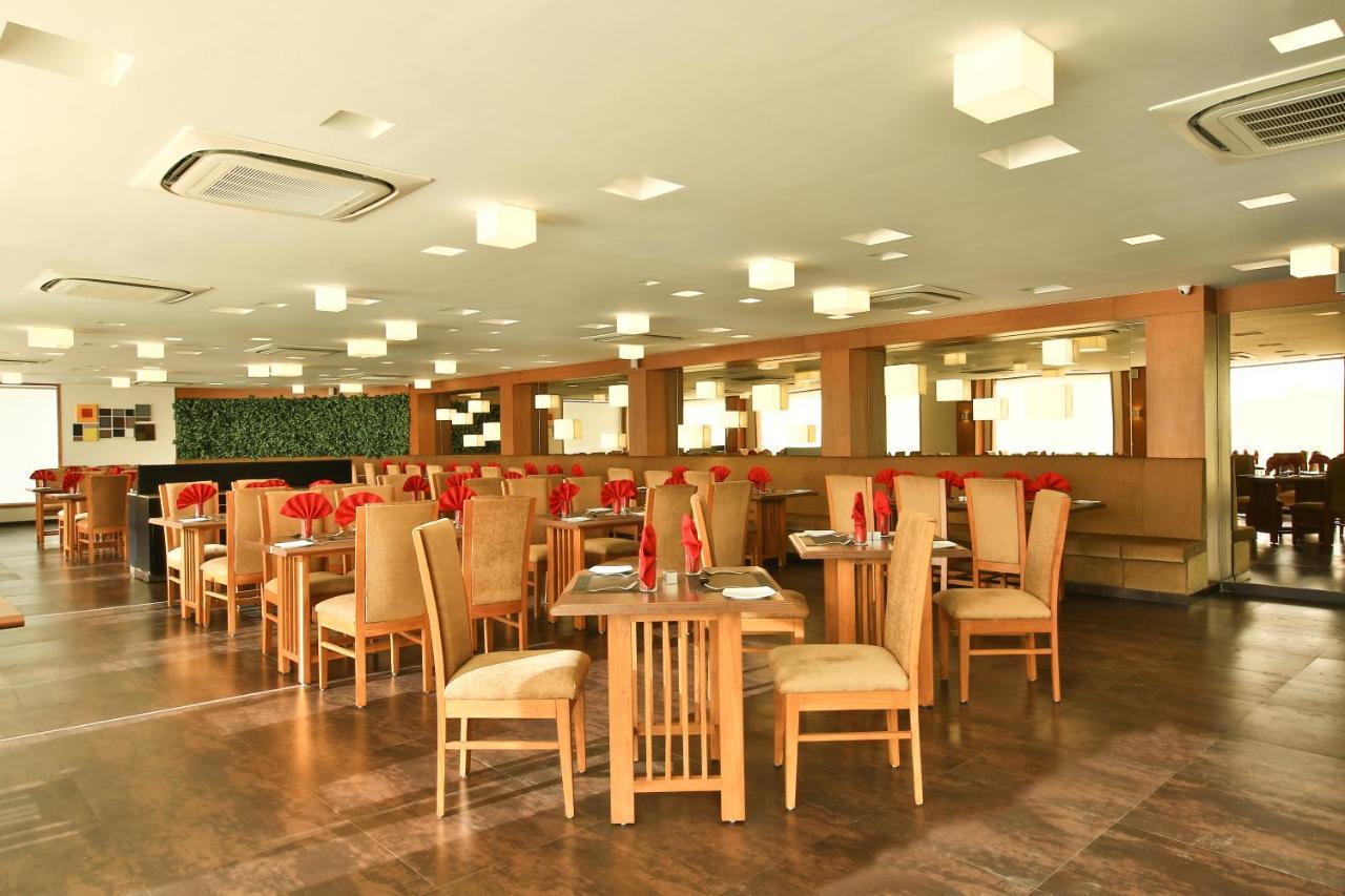 Fabhotel Flora Vastral Ahmedabad Exterior foto