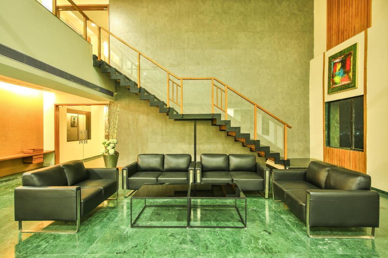 Fabhotel Flora Vastral Ahmedabad Exterior foto